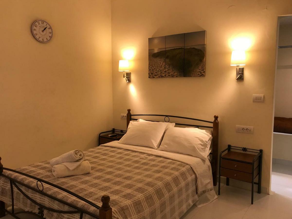 Fira Home 2 Екстер'єр фото
